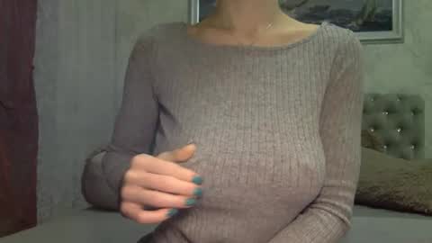 Snapshot of langoria chatting on November 3, 2025, 2:40 pm langoria online show from November 3, 2025, 2:40 pm