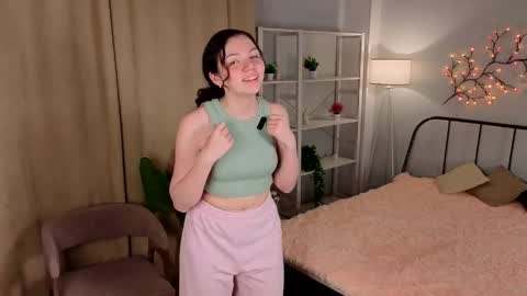 Natasha online show from April 18, 2026, 7:07 pm