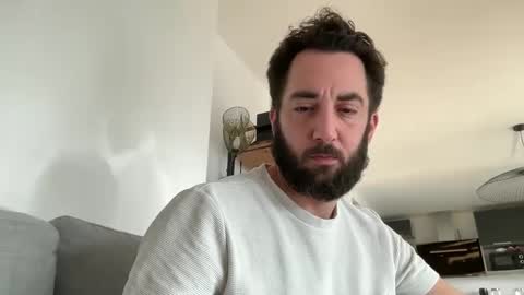 Snapshot of lanimalr chatting on December 2, 2024, 11:01 am Lanimal online show from December 2, 2024, 11:01 am