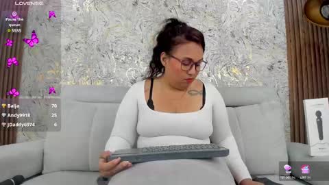 Snapshot of lanna__hot chatting on January 25, 2025, 10:07 pm online show from January 25, 2025, 10:07 pm