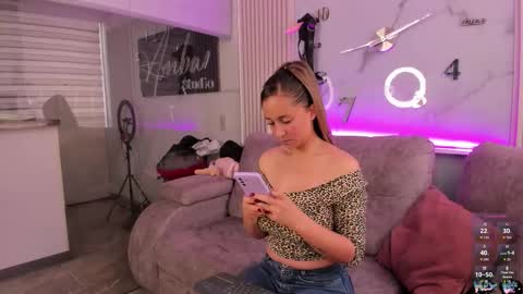 lanna_as online show from January 10, 2026, 1:13 pm