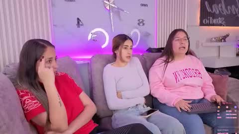 lanna_as online show from February 23, 2026, 1:30 pm