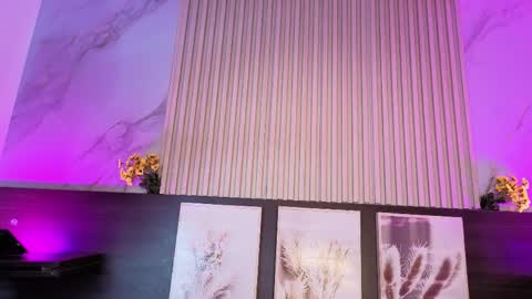lanna_as online show from April 28, 2026, 1:38 pm