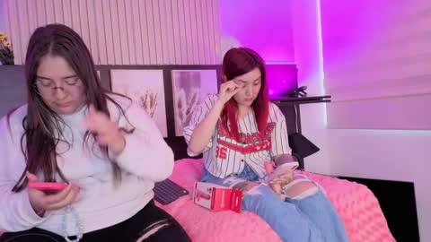 lanna_as online show from April 30, 2026, 9:08 pm