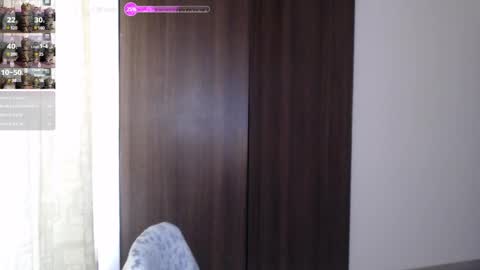 Lanna online show from February 20, 2025, 4:36 pm