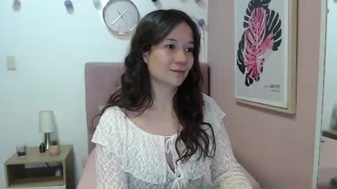 Snapshot of lanna_mills chatting on July 18, 2026, 1:26 pm Lanna online show from July 18, 2026, 1:26 pm