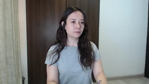 Snapshot of lanna_mills chatting on July 22, 2026, 2:31 pm Lanna online show from July 22, 2026, 2:31 pm