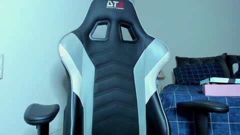 Snapshot of lannasantiago chatting on January 8, 2025, 1:11 am Lanna online show from January 8, 2025, 1:11 am