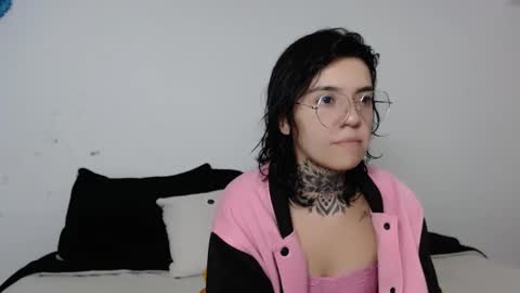 LANNIE   online show from January 16, 2025, 8:25 pm