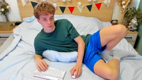 Fandi online show from February 27, 2025, 7:01 am