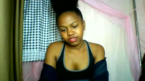 lara_belle online show from June 20, 2026, 12:03 am