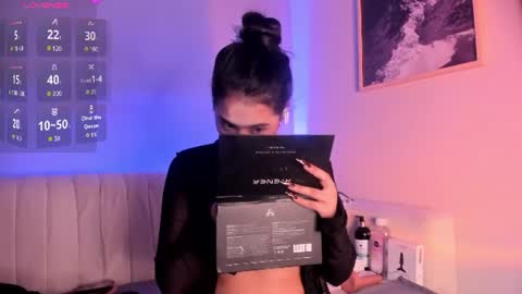 Lara Madisson online show from July 31, 2026, 5:18 am