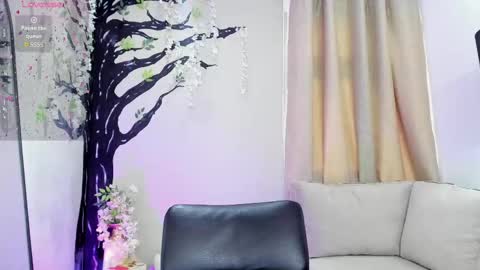 Snapshot of lara_martin chatting on October 4, 2025, 8:07 pm 700 200 online show from October 4, 2025, 8:07 pm