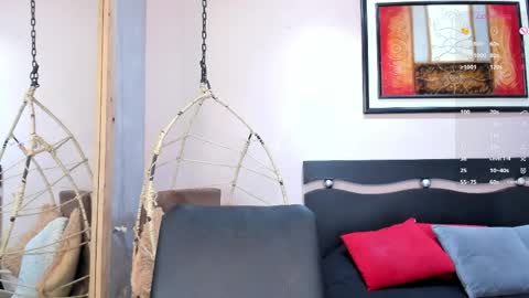 Snapshot of lara_martin chatting on May 15, 2026, 7:43 pm 700 200 online show from May 15, 2026, 7:43 pm