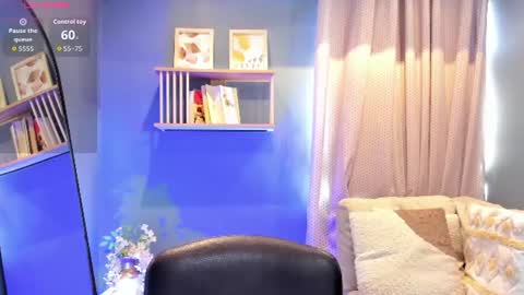 Snapshot of lara_martin chatting on July 18, 2026, 7:17 pm 700 200 online show from July 18, 2026, 7:17 pm