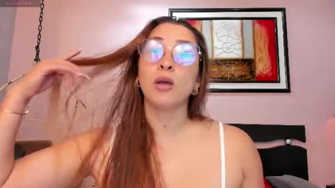 Snapshot of lara_martin chatting on July 25, 2026, 12:03 pm 700 200 online show from July 25, 2026, 12:03 pm