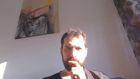 Snapshot of laraaan chatting on January 18, 2026, 12:20 pm laraaan online show from January 18, 2026, 12:20 pm