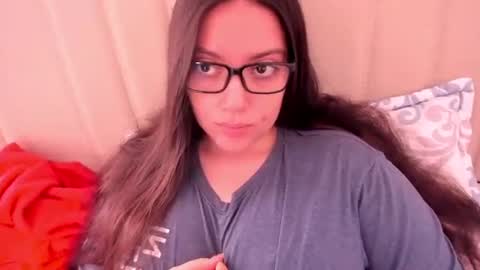 lara online show from April 24, 2026, 2:52 pm