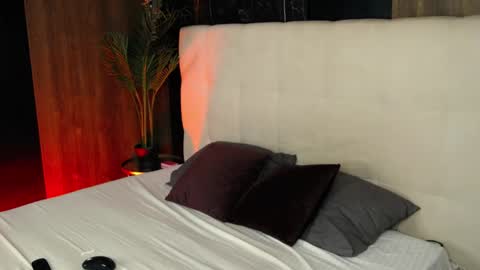 Snapshot of larahartt chatting on May 21, 2026, 4:30 am Lara Hartt online show from May 21, 2026, 4:30 am