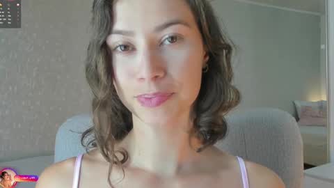 Snapshot of laralane_ chatting on September 10, 2025, 1:44 pm Lara online show from September 10, 2025, 1:44 pm