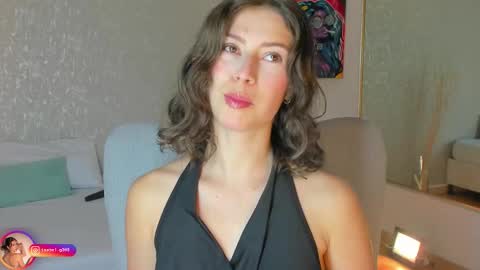 Snapshot of laralane_ chatting on October 16, 2025, 1:34 pm Lara online show from October 16, 2025, 1:34 pm