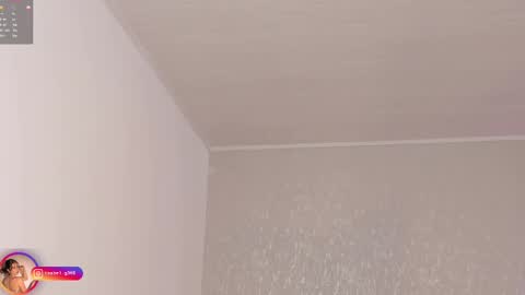 Snapshot of laralane_ chatting on November 19, 2025, 1:55 pm Lara online show from November 19, 2025, 1:55 pm