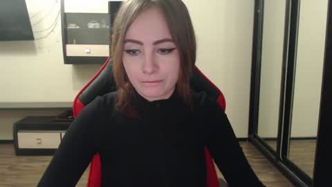 Snapshot of laralianna chatting on January 10, 2025, 11:18 pm Laralianna online show from January 10, 2025, 11:18 pm