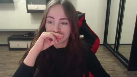 Snapshot of laralianna chatting on February 5, 2025, 5:53 pm Laralianna online show from February 5, 2025, 5:53 pm