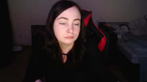 Laralianna online show from February 10, 2026, 9:08 pm