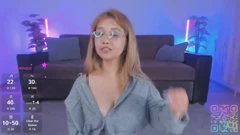 Lara online show from May 10, 2026, 7:52 pm