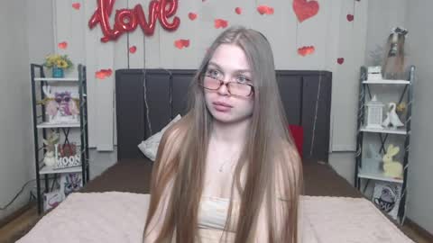 LaraPika online show from April 29, 2026, 5:06 pm