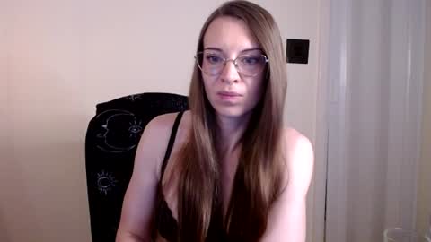 Snapshot of larawintersxxx chatting on June 22, 2026, 6:49 pm larawintersxxx online show from June 22, 2026, 6:49 pm