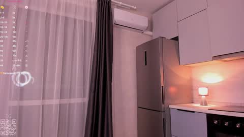 Snapshot of large_ocean chatting on January 23, 2025, 4:26 pm Rose online show from January 23, 2025, 4:26 pm