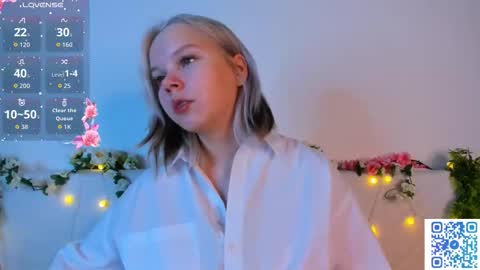 Snapshot of large_ocean chatting on November 30, 2025, 2:26 am Rose online show from November 30, 2025, 2:26 am