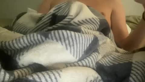 Snapshot of largecockkenny chatting on April 4, 2026, 4:48 pm HUNG YUNG STR8 online show from April 4, 2026, 4:48 pm