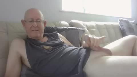 largerthan-   say hi on entry online show from January 19, 2026, 12:03 am