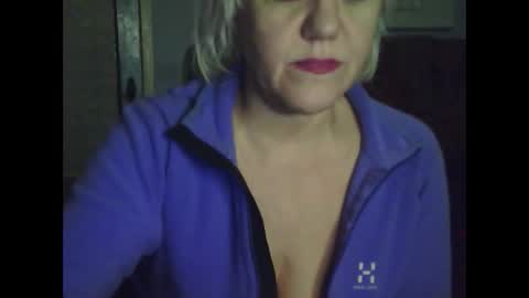 Snapshot of larisaq4ugo24 chatting on February 20, 2025, 6:57 pm larisaq4ugo24 online show from February 20, 2025, 6:57 pm