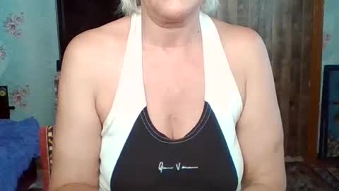 Snapshot of larisaq4ugo24 chatting on July 20, 2026, 7:33 am larisaq4ugo24 online show from July 20, 2026, 7:33 am