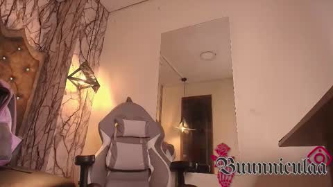 Snapshot of larissa01_ chatting on November 24, 2025, 4:56 am Lari online show from November 24, 2025, 4:56 am