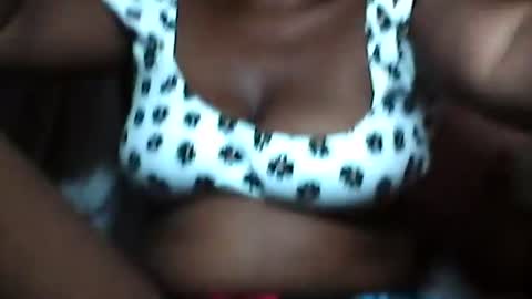 Larissa online show from March 1, 2026, 9:55 am