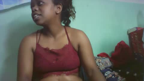 larissa645771 online show from November 19, 2025, 7:30 am