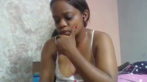 larissa645771 online show from April 30, 2026, 8:26 pm