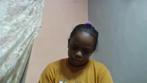 larissa645771 online show from June 1, 2026, 6:48 am