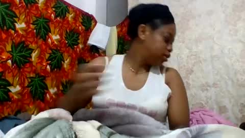 larissa645771 online show from June 14, 2026, 2:24 am