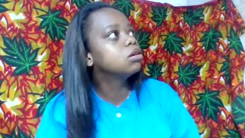 larissa645771 online show from June 15, 2026, 5:09 am