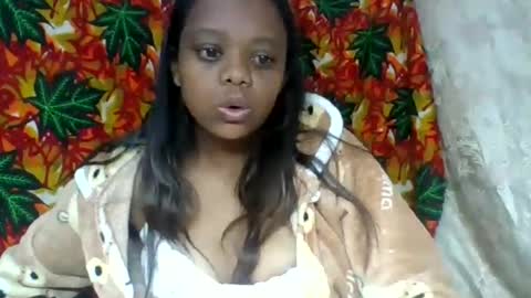 Snapshot of larissa645771 chatting on June 23, 2026, 5:00 pm larissa645771 online show from June 23, 2026, 5:00 pm