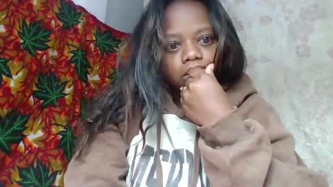 Snapshot of larissa645771 chatting on June 26, 2026, 3:22 am larissa645771 online show from June 26, 2026, 3:22 am