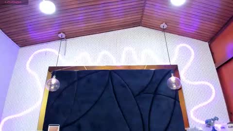 Snapshot of larissaevans chatting on February 18, 2025, 6:04 pm Valentina online show from February 18, 2025, 6:04 pm