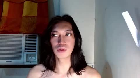 Snapshot of larochefoucauld chatting on April 9, 2026, 3:50 pm Francois online show from April 9, 2026, 3:50 pm