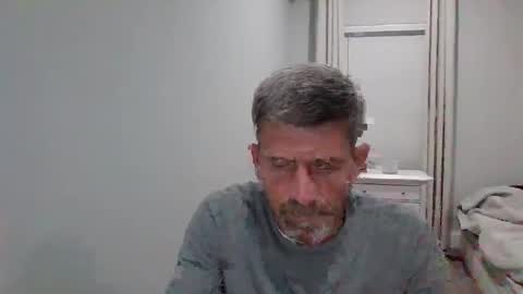 larry77733217 online show from September 20, 2025, 1:50 am